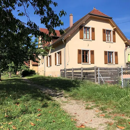 Holiday home De La Tour Des Fripons. *