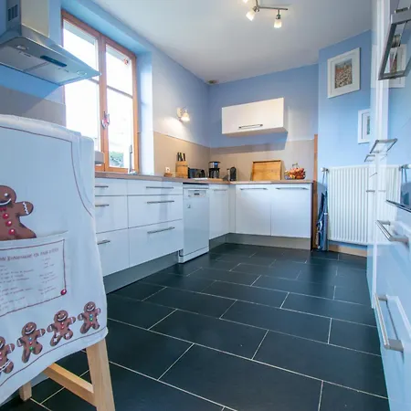 Holiday home De La Tour Des Fripons.