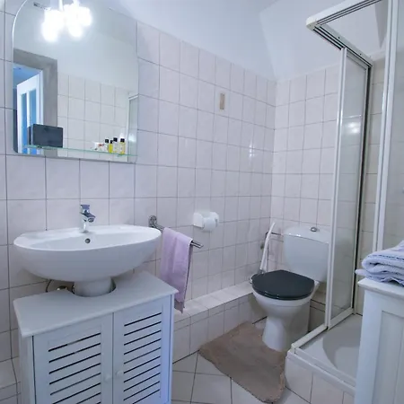 De La Tour Des Fripons. Holiday home Kientzheim