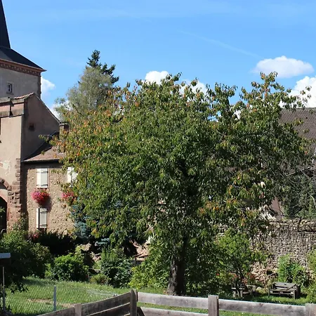 Holiday home De La Tour Des Fripons.