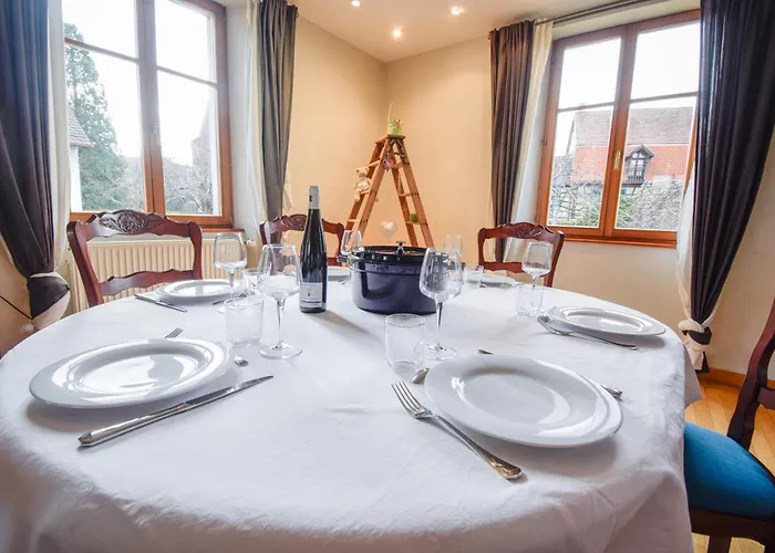 De La Tour Des Fripons. Casa de Férias