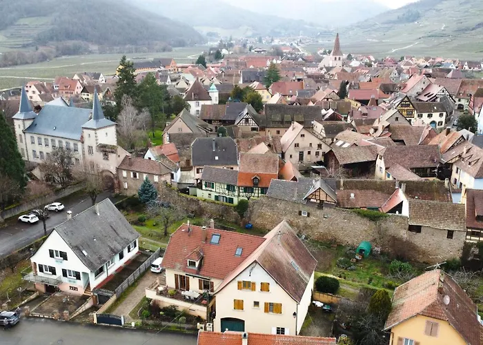 De La Tour Des Fripons. Casa de Férias *