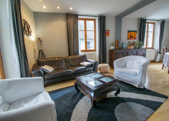 De La Tour Des Fripons. Casa de Férias *